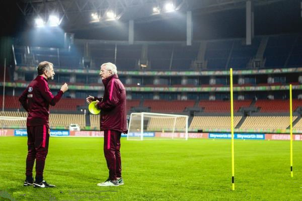 昨兒中國隊新年首場0:2輸冰島，今兒萬達就宣布贊助2017中國杯，你怎么看？｜美通社頭條